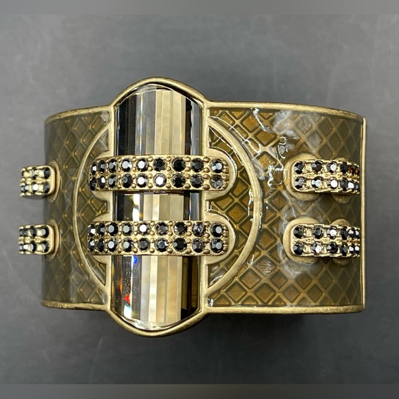 Lia Sophia "Ransom" Retired hinged cuff bracelet,from the Red Carpet Collection. - Picture 3 of 7